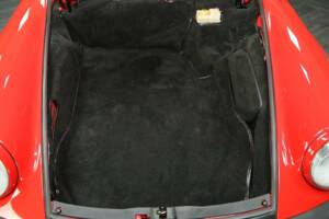 Image 24/30 of Porsche 911 Carrera 3.2 "25 years 911" (1989)