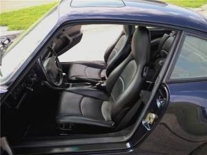 Image 8/20 de Porsche 911 Carrera 4 (1995)