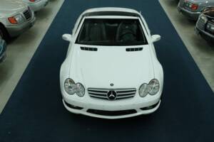 Image 4/50 of Mercedes-Benz SL 55 AMG (2003)