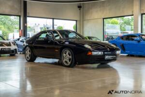 Afbeelding 11/50 van Porsche 928 GTS (1992)