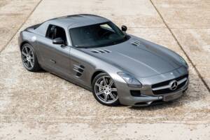 Bild 1/32 von Mercedes-Benz SLS AMG (2011)