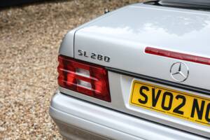 Image 8/43 of Mercedes-Benz SL 280 (2002)