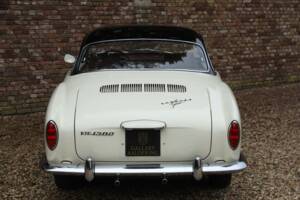 Image 28/50 of Volkswagen Karmann Ghia 1300 (1966)