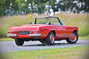 Image 6/70 of Mercedes-Benz 280 SL (1969)