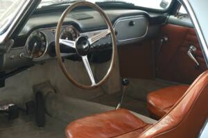 Bild 47/50 von Lancia Flaminia GT 2.5 3C Touring (1963)