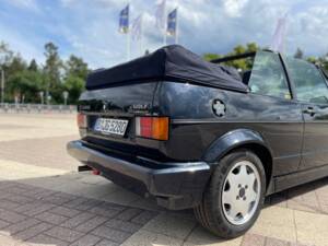 Afbeelding 21/75 van Volkswagen Golf I Cabrio 1.8 (1991)