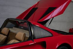Bild 14/85 von Ferrari 308 GTSi Quattrovalvole (1985)