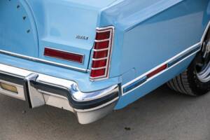 Imagen 37/42 de Lincoln Continental Mark V (1978)