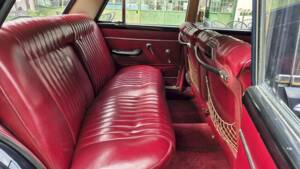 Afbeelding 34/47 van FIAT 2300 (1961)