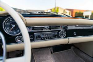 Bild 16/44 von Mercedes-Benz 280 SL (1968)