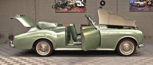 Image 15/50 de Bentley S3 Mulliner Park Ward DHC (1963)