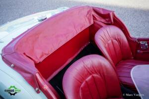 Image 11/45 of Triumph TR 2 (1954)