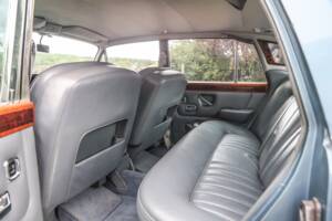 Image 19/35 of Rolls-Royce Silver Shadow I (1970)