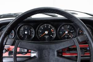 Image 11/36 of Porsche 911 2.4 E (1973)