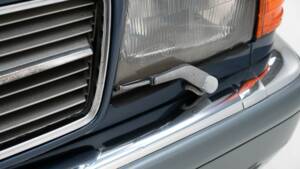 Image 15/15 of Mercedes-Benz 500 SEC (1987)