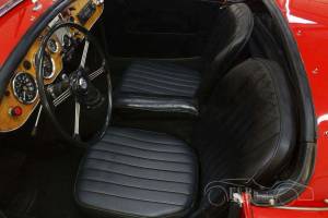Image 8/19 de MG MGA 1600 (1962)