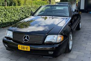 Imagen 1/11 de Mercedes-Benz SL 600 (1995)