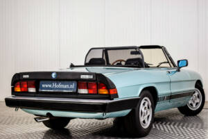 Bild 23/48 von Alfa Romeo 2.0 Spider (1983)