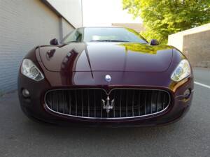 Image 7/98 of Maserati GranTurismo 4.2 (2008)