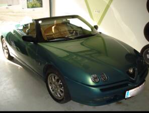 Immagine 1/8 di Alfa Romeo Spider 2.0 Twin Spark (2000)
