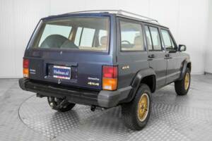 Bild 23/50 von Jeep Cherokee 2.8L V6 (1986)