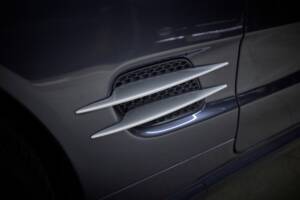 Image 30/99 de Mercedes-Benz SL 550 (2007)