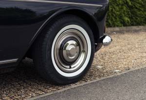 Image 14/32 of Rolls-Royce Silver Cloud III &quot;Chinese Eyes&quot; (1965)
