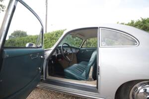 Image 48/50 de Porsche 356 B 1600 Super (1961)