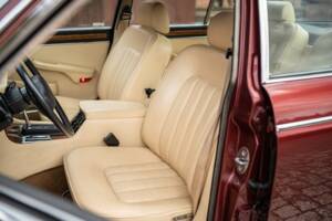 Bild 24/46 von Jaguar XJ 12 (1991)