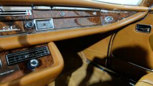 Immagine 16/29 di Mercedes-Benz 280 SE 3,5 (1970)
