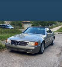 Image 1/4 of Mercedes-Benz 300 SL-24 (1992)