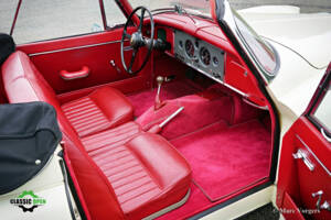Imagen 10/51 de Jaguar XK 150 DHC (1959)