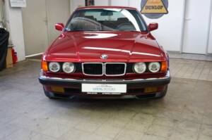 Bild 6/33 von BMW 750i (1991)