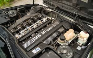 Bild 40/45 von BMW M5 (1992)