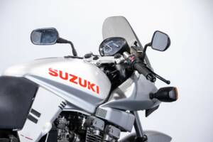 Afbeelding 15/35 van Suzuki GSX 1100 SZ Katana (1983)
