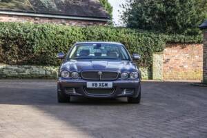 Image 18/41 of Jaguar XJR (2008)