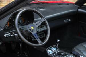 Image 17/50 de Ferrari 308 GTSi (1981)