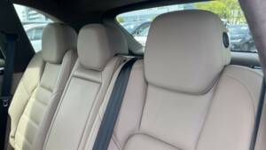 Image 26/51 de Porsche Cayenne Turbo (2011)