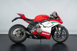 Immagine 5/45 di Ducati DUMMY (2019)