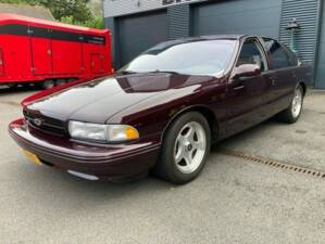 Imagen 1/20 de Chevrolet Impala SS (1996)