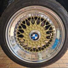 Image 25/70 of BMW M3 (1990)