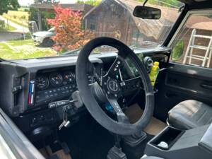 Bild 13/46 von Land Rover Defender 130 Double Cab (1998)