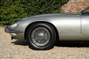 Afbeelding 19/50 van Jaguar E-Type V12 (1973)
