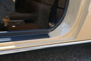Immagine 7/26 di Volkswagen Golf Mk I 1.1 (1983)