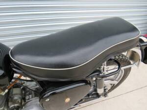 Image 15/45 of BSA DB 32 Gold Star (1959)