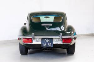 Image 7/26 de Jaguar Type E V12 (2+2) (1971)