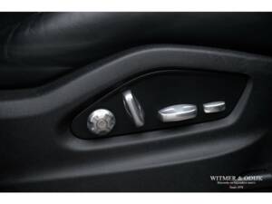 Image 33/37 of Porsche Cayenne E-Hybrid (2018)