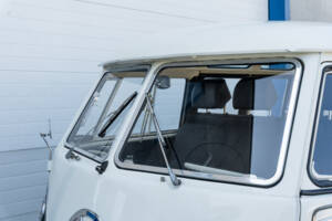 Bild 34/89 von Volkswagen T1 Samba (1966)