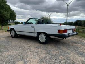 Bild 6/8 von Mercedes-Benz 560 SL (1986)
