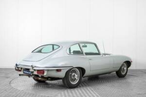 Afbeelding 2/50 van Jaguar E-Type (1969)
